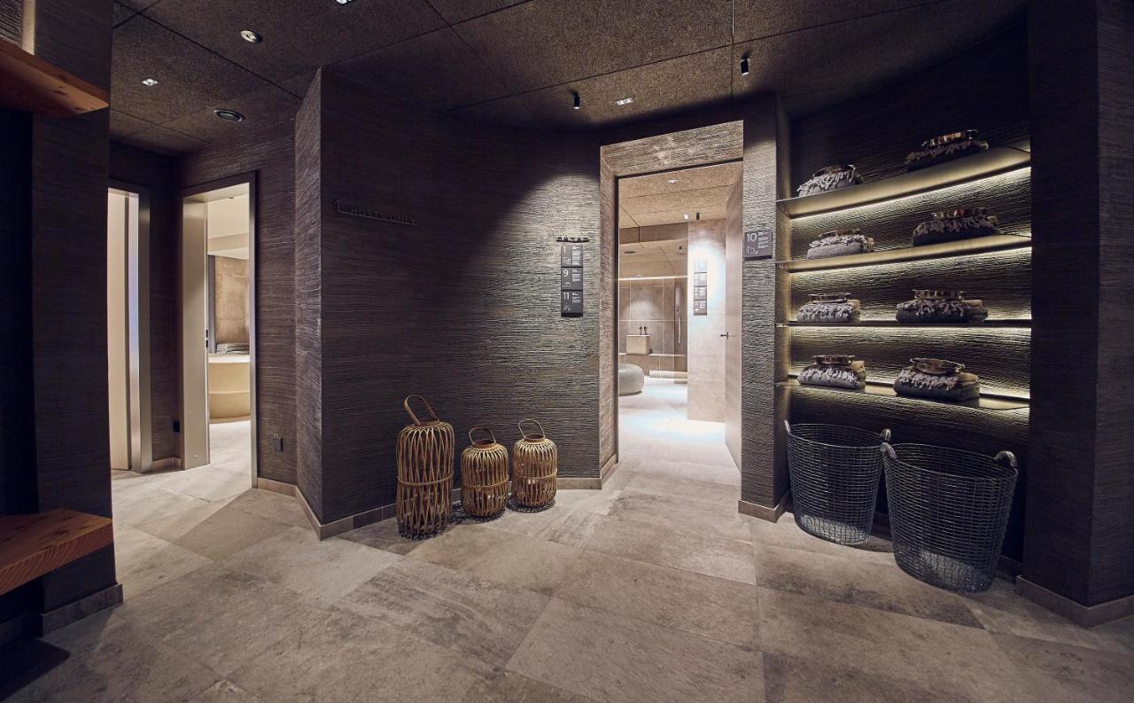 Falkensteiner Hotel Kronplatz - The Leading Hotels Of The World (Adults Only) ريسكوني المظهر الخارجي الصورة The spa at The Landmark